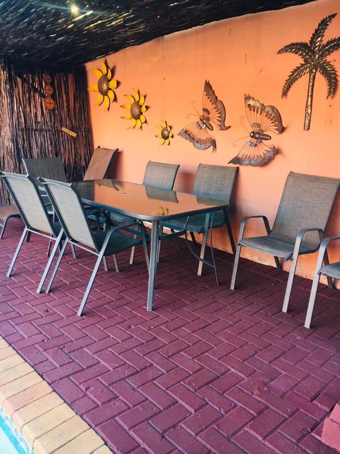 Forever comfy bed Bed and Breakfast Vanderbijlpark Eksteriør billede